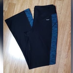 Black & blue 🖤💙 Vogo Yoga pants.
